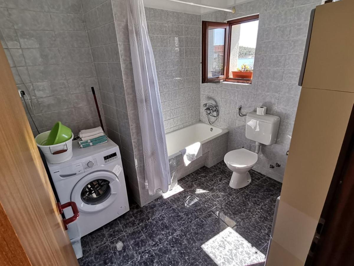 Apartment Zdravka プリモシュテン エクステリア 写真